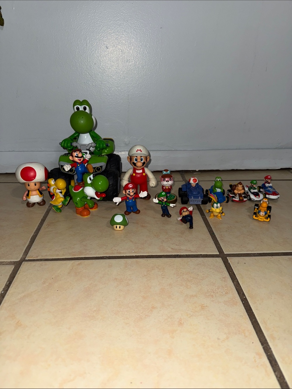 Super Mario Bros Toy Figures Lot Bundle - Lemmy Koopa, Mario, Luigi, Yoshi, Toad